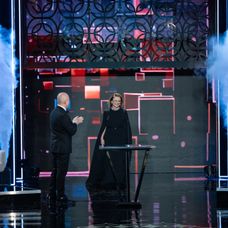 thumbnail_Carmen Tanase in show-ul La bine si la Roast (1)