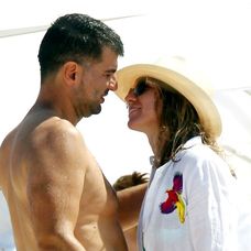 Simona Halep și Toni Iuruc se sorb din priviri pe plaja din stațiunea Mamaia, Constanța (România)