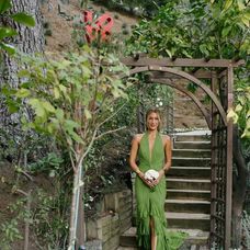 love story in every detail.Alana Hadid’s wedding brought together the Hadid family in the most b