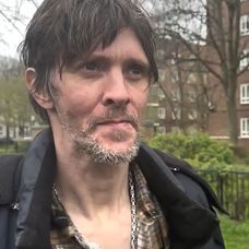 motanul bob-  James Bowen