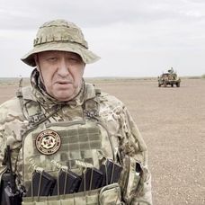 Evgheni Prigojin în uniformă militară 