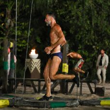 Finala Survivor România 2025. Cine este marele câștigător al premiului de 100.000 de euro „Acest trofeu a fost adjudecat” (7)