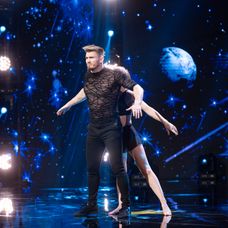Duo in motion (5)