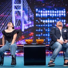 Săriți de pe fix! (1)