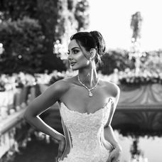 Beautiful things. 🌸 Thank you @fay.photography.ca for capturing these special moments so perfec (2)