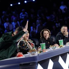 juratii Romanii au talent (2)