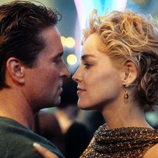Sharon Stone, păcălită să filmeze fără lenjerie intimă în Basic Instinct