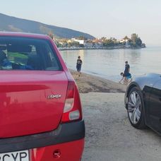 masini parcate in skala kallirachis, thassos