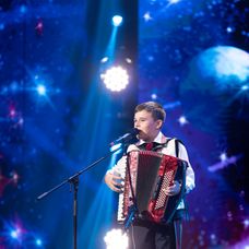 Adrian Bradu (2)