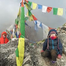 zara-4 ani-everest