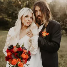 Billy-Ray-Cyrus-Wedding-101123-1-4c6778c27eaa4926b9bca5c0c54806e1