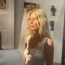 It’s a Chloé English summer ☀️🧡