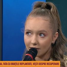 Alexia, tânăra cu brațele replantate din Botoșani 