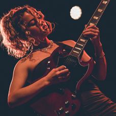 Nilufer Yanya