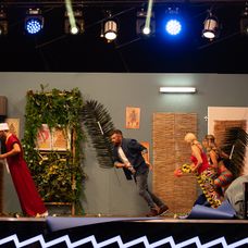 Săriți de pe fix! (1)