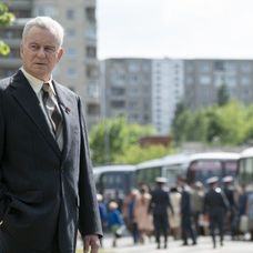 Boris Shcherbina (interpretat de Stellan Skarsgard) 