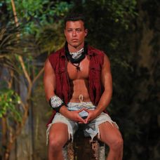 Finala Survivor România 2025. S-a ales primul concurent care intră în cursa pentru premiul de 100.000 de euro. Cine sunt ceilalți doi adversari care luptă pentru ultimul loc liber „Și eu aș fi v (14)