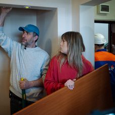 Visuri la Cheie, 15 aprilie 2026. Renovarea apartamentului lui Dani este în toi. Omid și Ștefana au mai multe idei pentru proiectul special „Trebuie să conteze pe termen lung” (6)