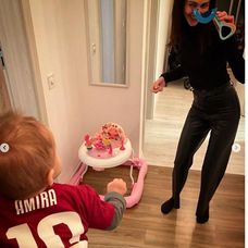 amira tricou