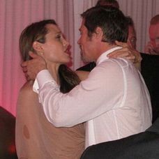 Angelina Jolie si Brad Pitt
