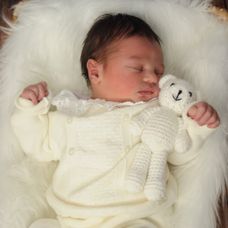 Welcome to the world Skyler ❤️The most beautiful secret we’ve ever kept. (4)