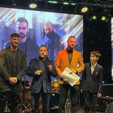 premii 6
