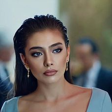desktop-wallpaper-neslihan-neslihan-atagul-thumbnail