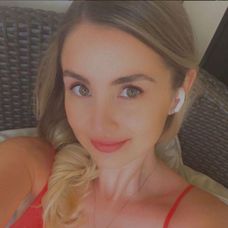 Irina-Tanase-ravisanta-in-costum-de-baie-Cum-arata-acum-fosta-iubita-a-lui-Liviu-Dragnea-3