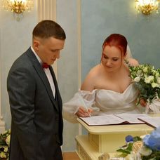 В Гомеле мать и дочь вышли замуж в один деньЦеремония прошла в Новобелицком загсе. Обе невесты  (8)