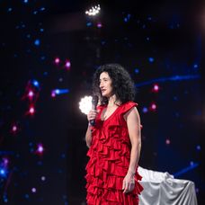 Cristina Costiniu (2)
