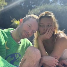 chris martin si fiica lui apple