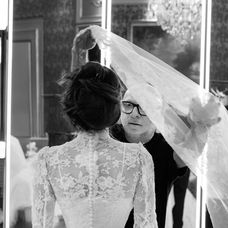 Not just a gown, a piece of poetry.Thank you @dolcegabbana for the magic you made. (2)