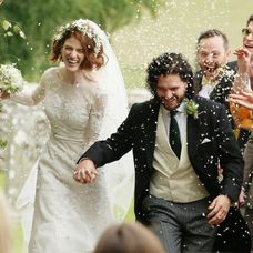 Forever you.#kitharington (1)
