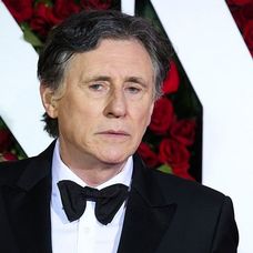 Gabriel Byrne, molestat de un preot în copilărie. Ce i-a spus când l-a sunat, după mulți ani. FOTO: Getty Images