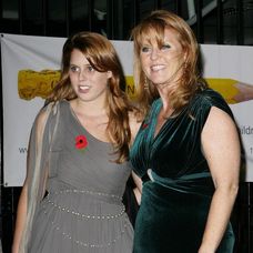 Beatrice si Sarah, octombrie 2008