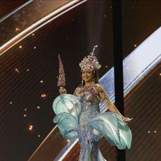 A celebration of nations, National Costume Show! 👑 (3)