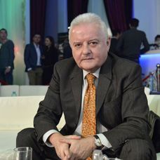 Irinel Columbeanu scrie o carte în care vorbește deschis despre relațiile sale cu femei celebre