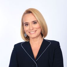 Andreea Esca - Știrile PRO TV (1)