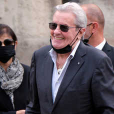 alain delon 88 de ani