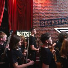 BST08417
