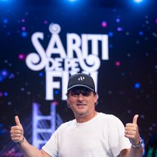 Sariti de pe fix! (2)