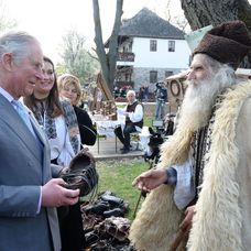 Prințul Charles, fermier pe domeniul regal Sandringham. A transformat propritatea în fermă organică