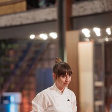 Finala MasterChef România, 16 decembrie 2025. Cei trei chefi taie în carne vie la degustarea felului principal. Finaliștii au mizat pe preparate riscante, dar MasterChefii sunt atenți la fiecare  (4)