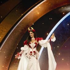 A celebration of nations, National Costume Show! 👑 (4)