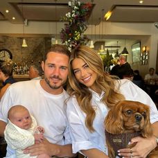 1 month of precious memories we will never forget and a lifetime to go ✨ Gigi Harper you have come into this world and given life a whole new meaning , I feel so lucky to be your mummy and guide you through l