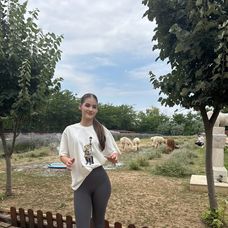 in looove🦙🤍 had the best time @thetribealpacaretreat !✨ (2)