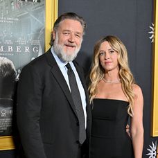 Russell Crowe și Britney Theriot