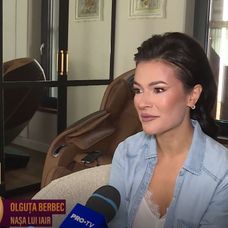 Olguța Berbec, nașa Vlăduței Lupău 
