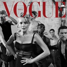 The cover star of our June issue is none other than @sharonstone. She uses her influence to truly change the world (and succeeds in doing so) by focusing on health, a fairer society, and a life of dignity (1)