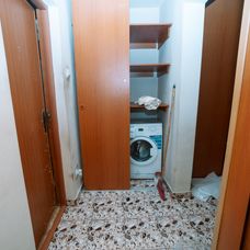 Visuri la Cheie, 15 aprilie 2026. Cum arată apartamentul în care locuiește Dani. Camera în care dormea tatăl lui îi stârnește multe amintiri dureroase și a fost transformată în depozit „E greu să intre acol (3)